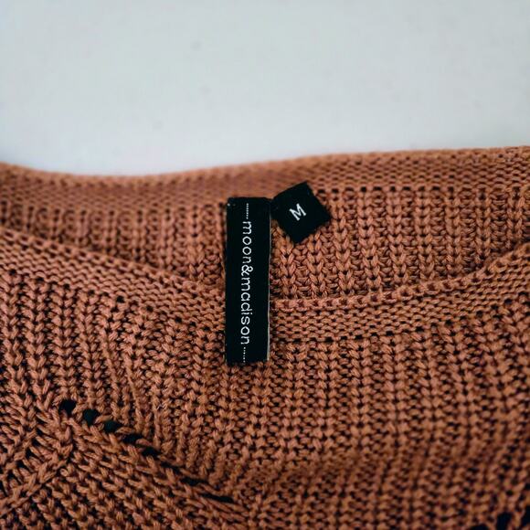 Moon & Madison woman’s orange knitted sweater Size M - Picture 9 of 14